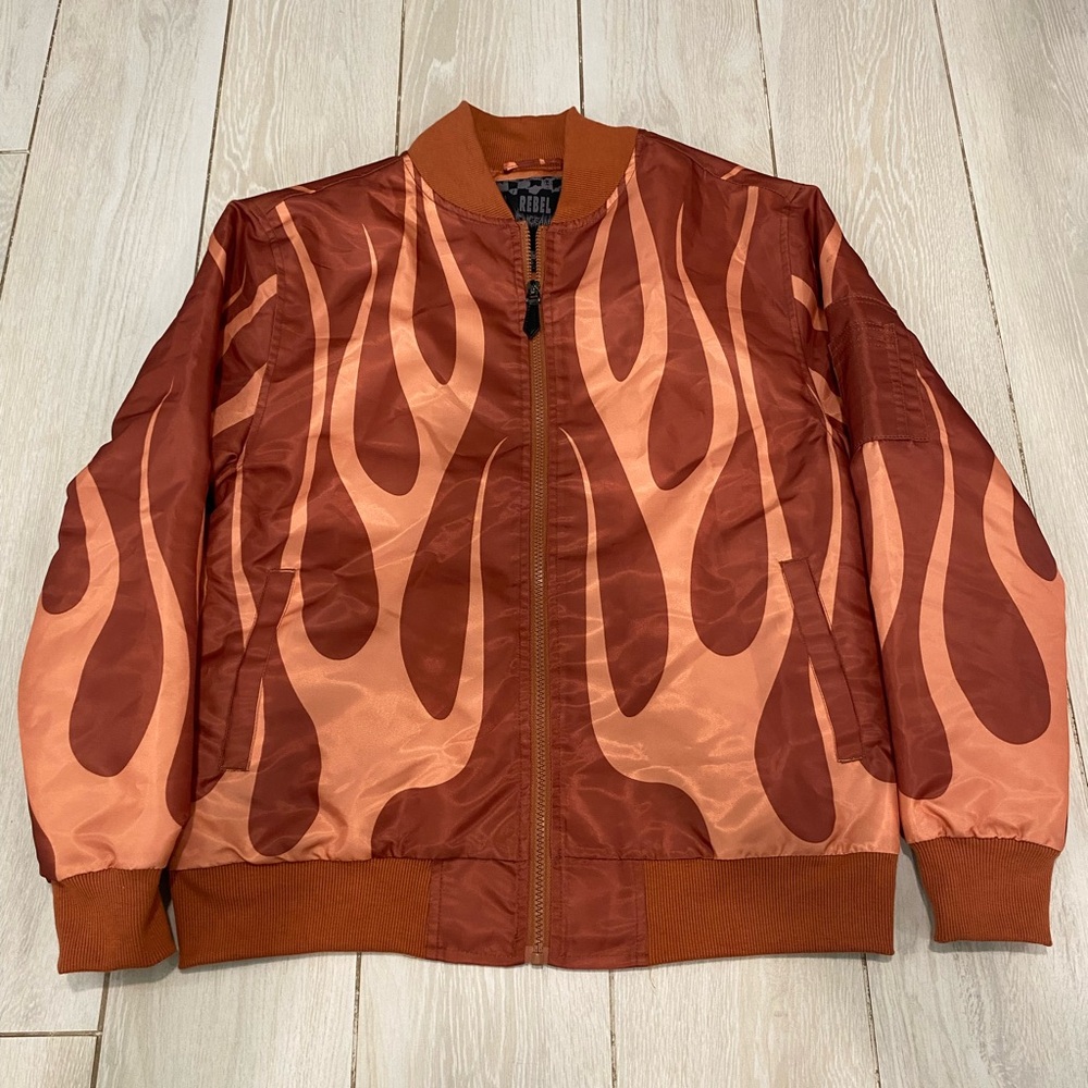 Rebel Vegence Flame Bomber Jacket

size S
no flaws